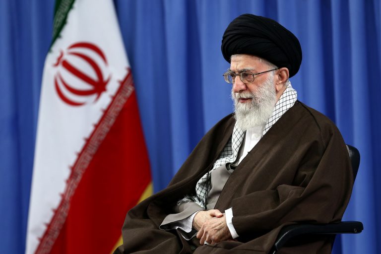 Khamenei: Regretful destabilizers and the gluttonous; negotiation fans