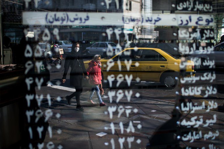 How Corruption and Cronyism in Banking Fueled Iran’s Protests