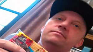 Mother of U.S. Navy vet held in Iran worried he'll die after prison cancer surgery