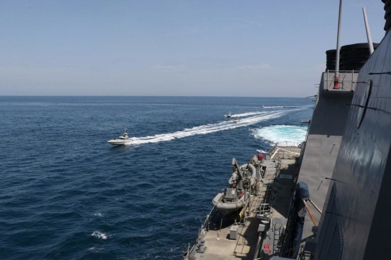 In veiled warning to Iran, U.S. tells Gulf mariners to stay clear of its warships