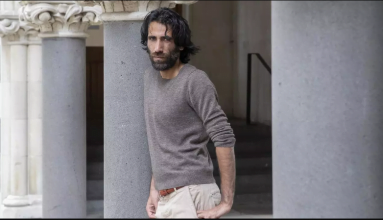 Kurdish-Iranian Refugee Author Granted Asylum In New Zealand