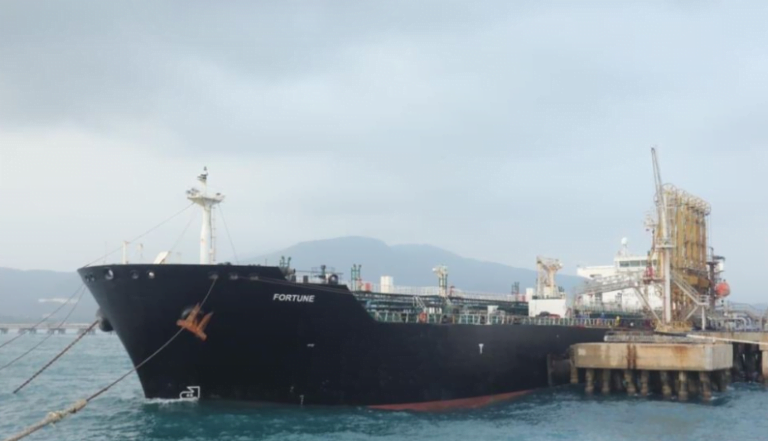Iran’s Oil Exports In July Drop To Around 100,000 BPD