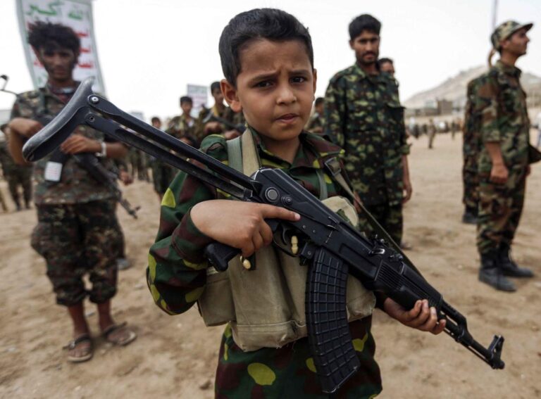 Iran-backed Yemeni Houthis indoctrinating school students for war