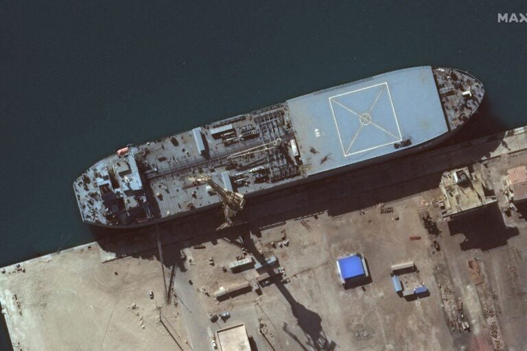 U.S. warns Venezuela, Cuba to turn away Iranian warships carrying arms