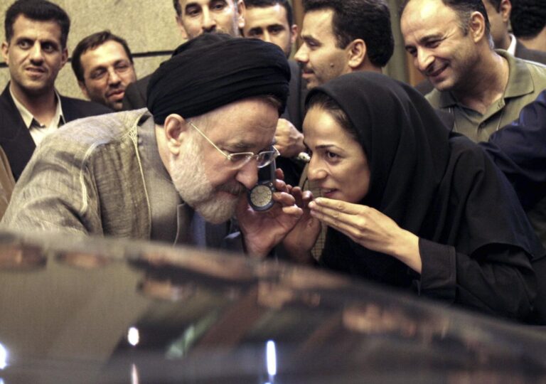 Feds charge 4 in Iran plot to kidnap activist in US, others