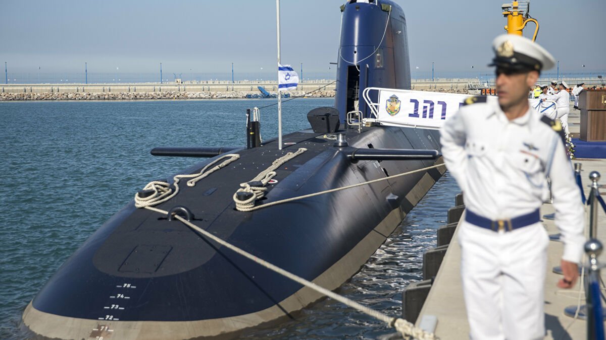 Iran media claim Israeli submarine, destroyers in Red Sea as tensions rise