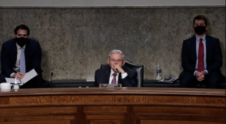 As Iran nuclear talks enter final stretch, opposition grows in US