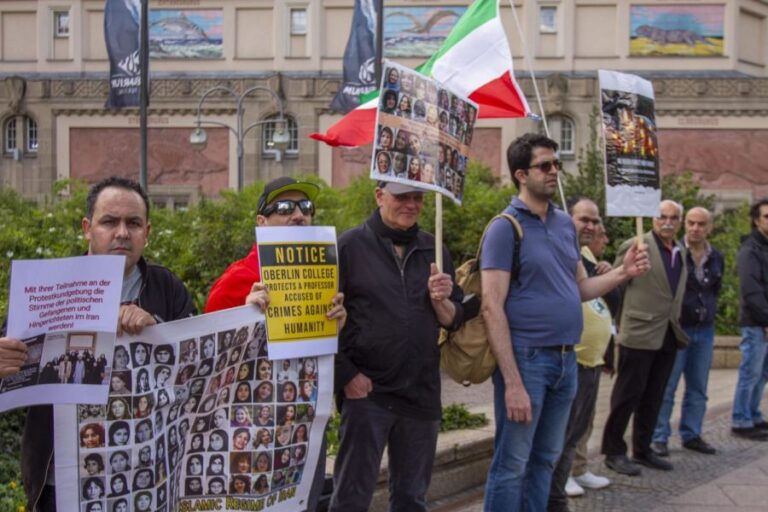 Protests in Ohio against Oberlin College professor with links to IRGC