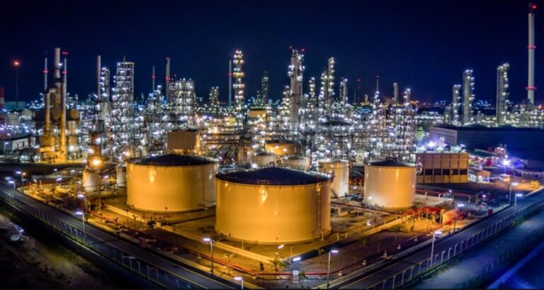 Report: IRGC officers who died developed arms for Hezbollah