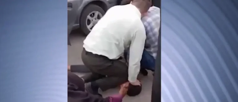 Iranian police break neck of Afghan teen amid deportation crackdown